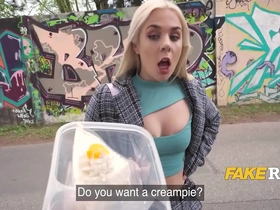 Wild girls take it from behind in outdoor sex video