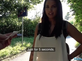 Chloe Lamour's steamy encounter with a mysterious stranger for money